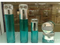 玻璃制品批发与化妆品包装瓶制造的综合服务